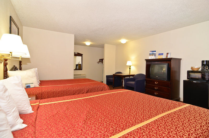 Best Western Inn Of St. Charles Сент-Чарльз Экстерьер фото