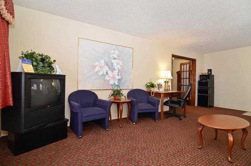 Best Western Inn Of St. Charles Сент-Чарльз Экстерьер фото