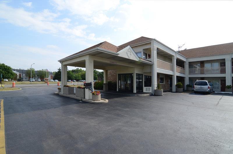 Best Western Inn Of St. Charles Сент-Чарльз Экстерьер фото